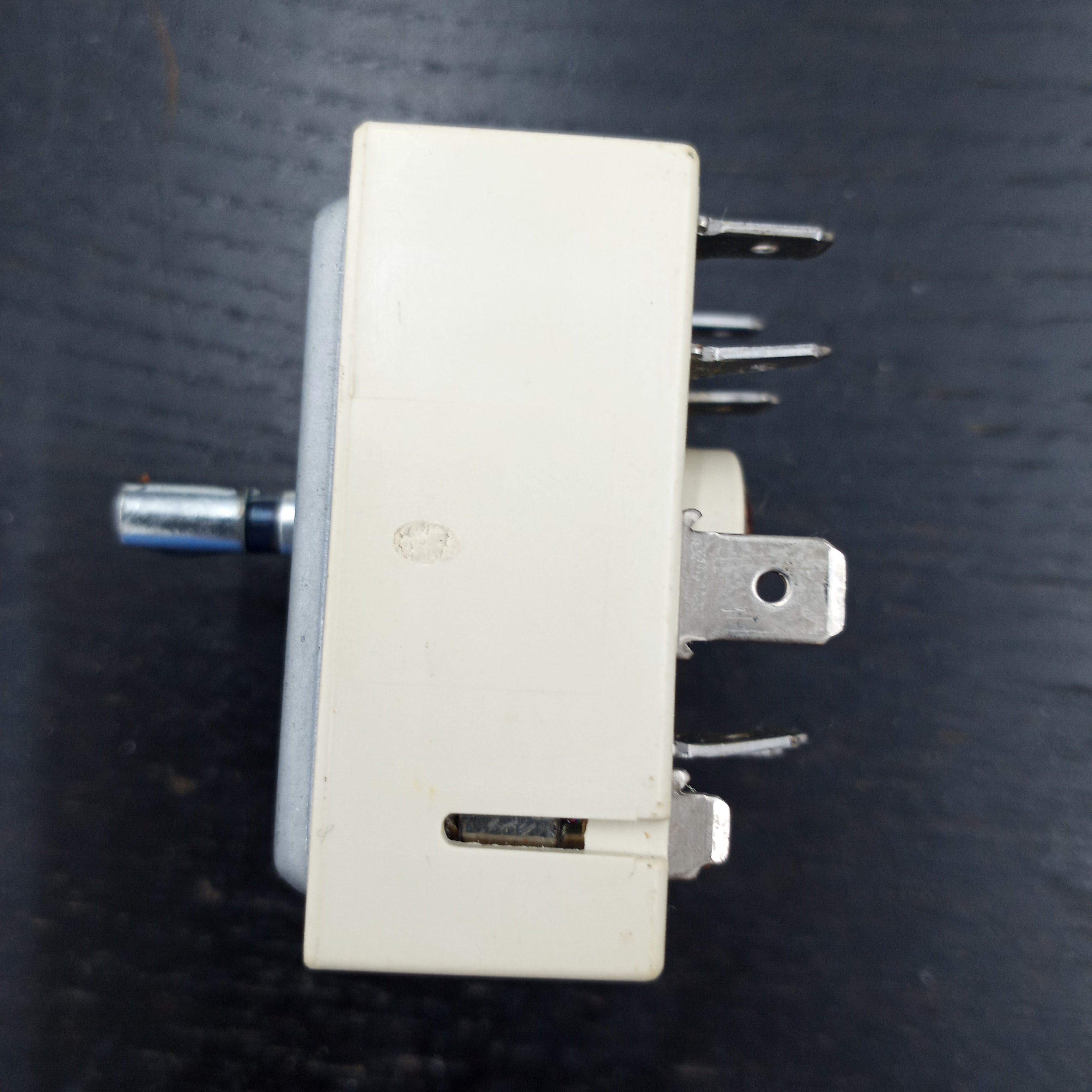 Whirlpool Range Surface Element Control Switch WP9758060 Whirlpool Range Surface Element Control Switch WP9758060